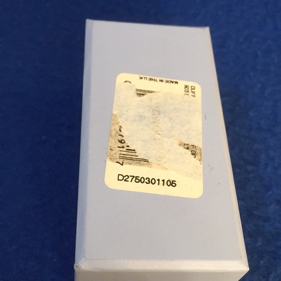 NIB Wedgwood  Dark Blue Jasperware Tie Tac or Clip - Picture 8 of 8